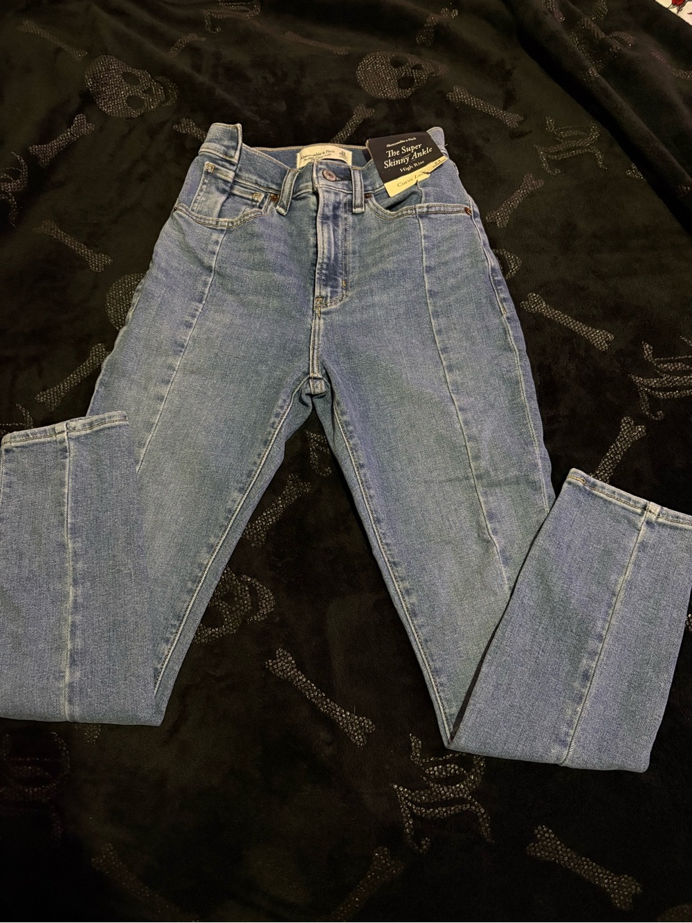 Abercrombie & Fitch Light Blue Skinny Jeans